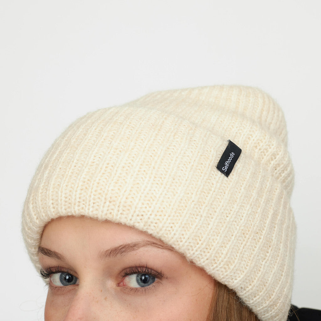 Selfhood Fluffy Beanie Accessories Offwhite