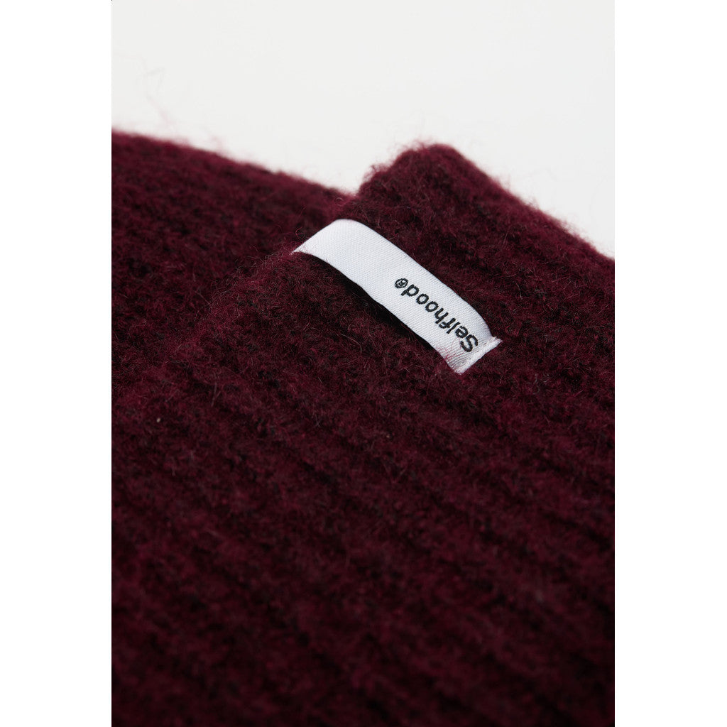 Selfhood Fluffy Beanie Headwear Burgundy