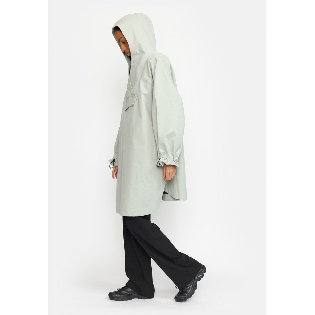 Selfhood Poncho Lightweight Outerwear Pale-mint