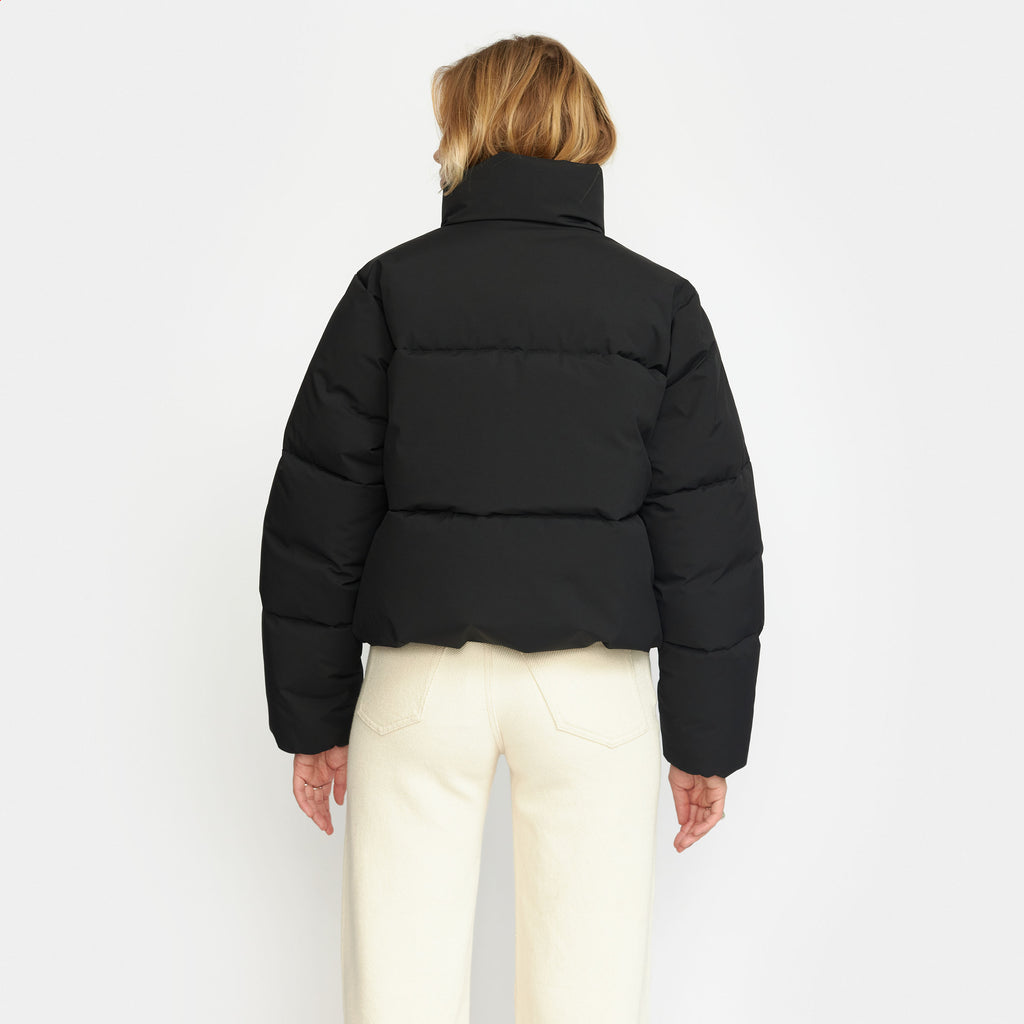 Selfhood Short Puffer Winter Outerwear Black