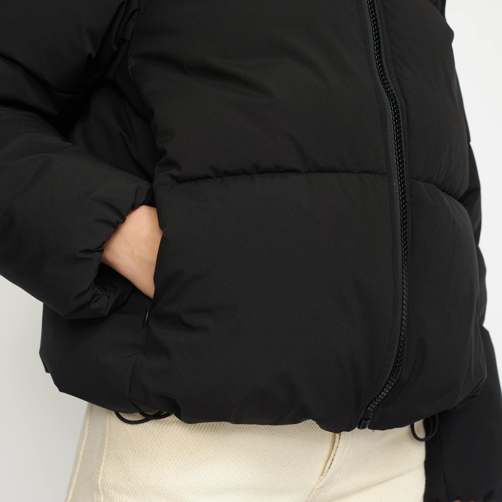 Selfhood Short Puffer Winter Outerwear Black