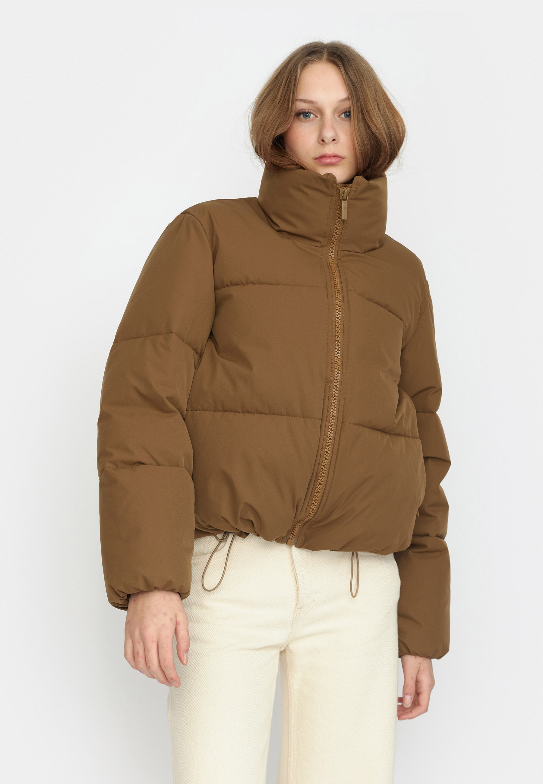 Short Puffer 77293 Brown – Selfhood - Main Image