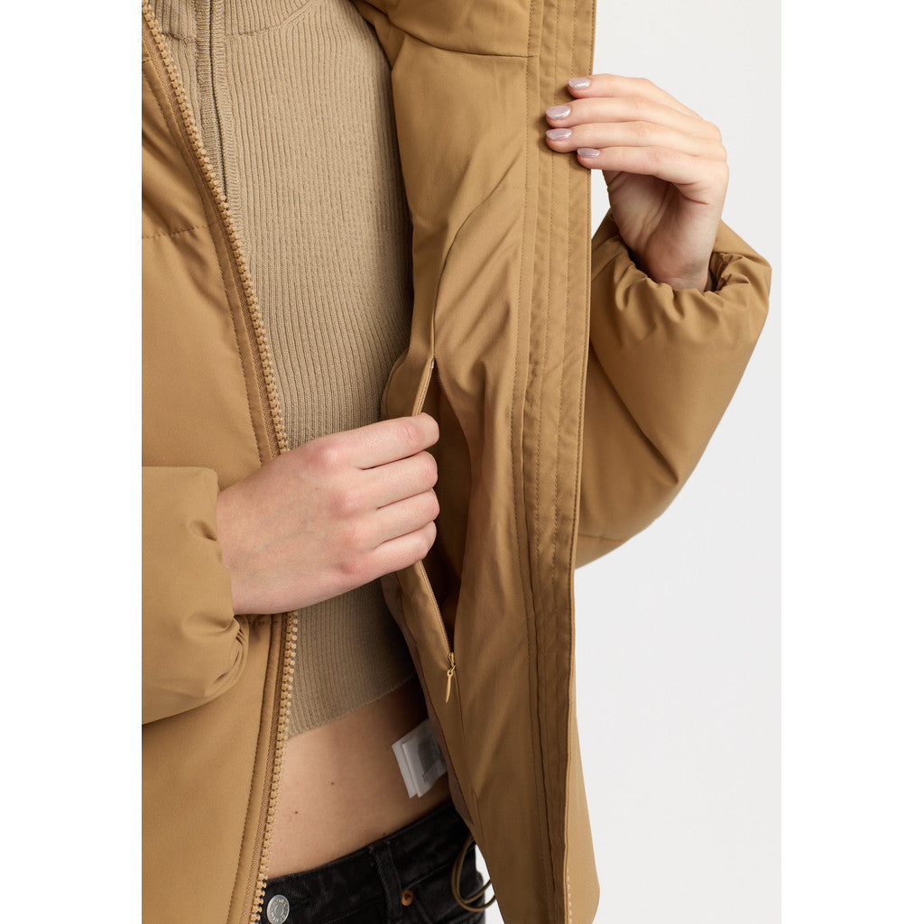 Selfhood Short Puffer Winter Outerwear Sand