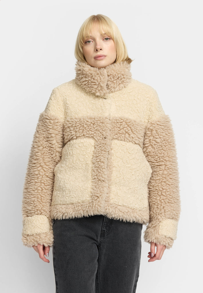 Selfhood Teddy Jacket Teddy Offwhite